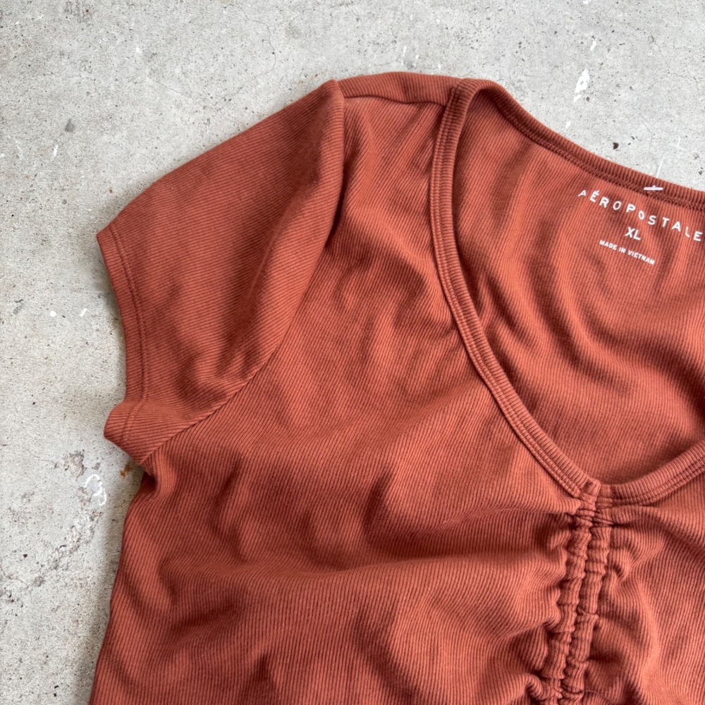 Aeropostale Rust Brown Ribbed V Neck Crop Top, Adjustable Drawstring, XL - Picture 4 of 6